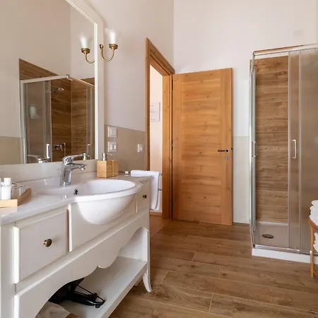 בית חווה Fondo Gioconda *